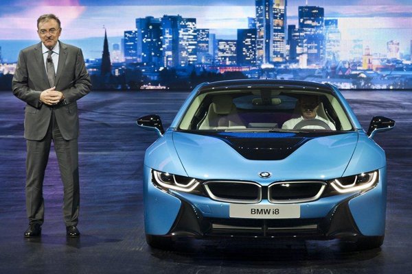      BMW i8